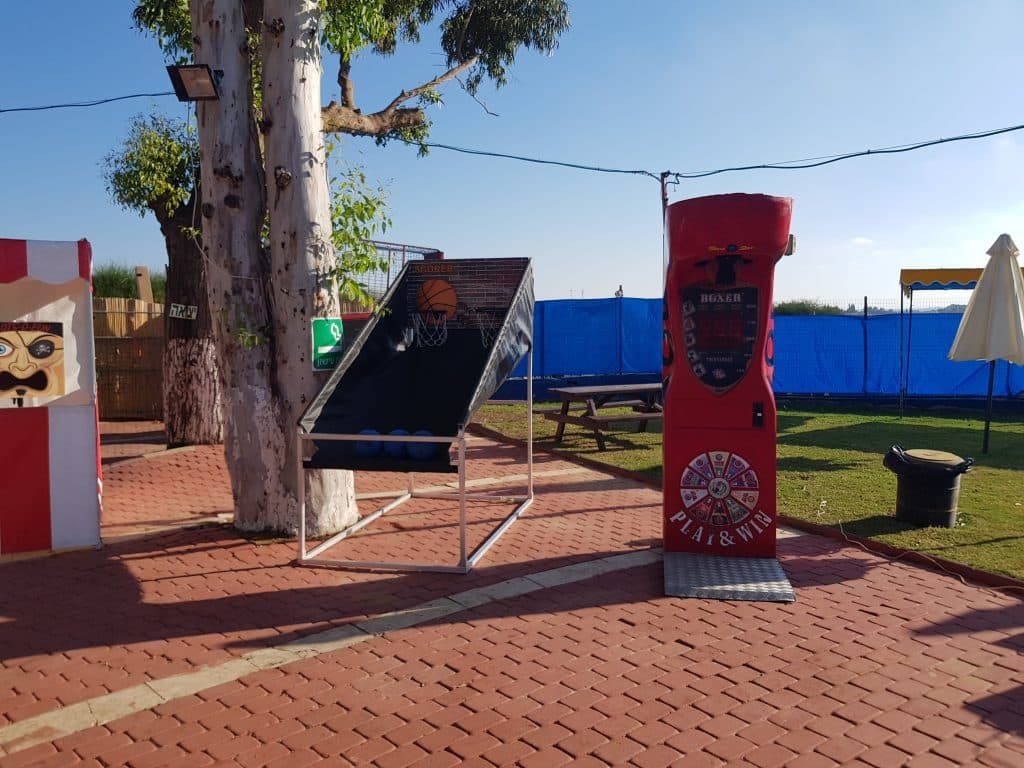 ארועי בריכה